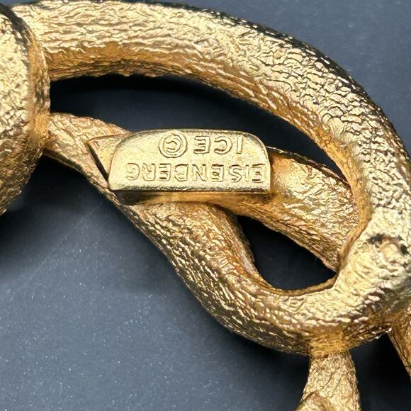 VTG Eisenberg Ice Rhinestone Wreath Brooch Pin, Clip On Earrings Set Goldtone - Picture 5 of 12